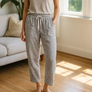 Nautica White and Gray Straight Leg Pants with Drawstring Waist